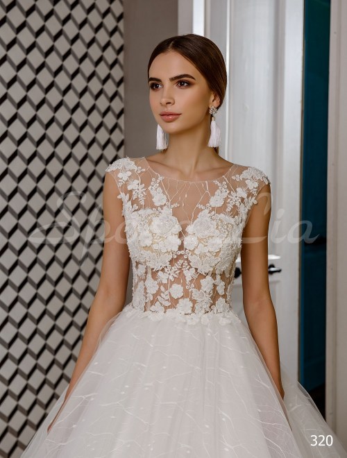https://www.sposa-lia.com/images/stories/virtuemart/product/320       (2).jpg